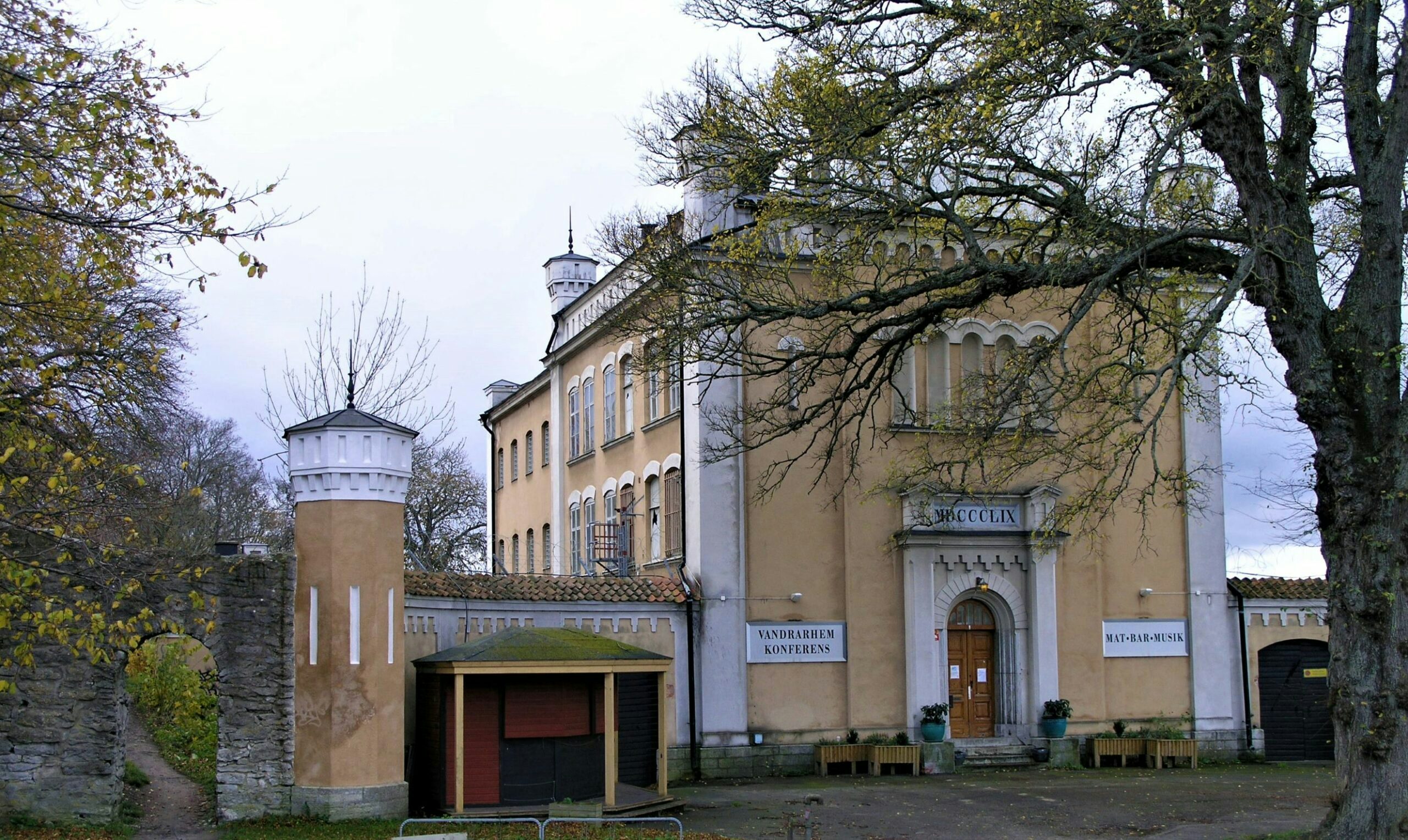 det gamla fängelset i Visby hamn